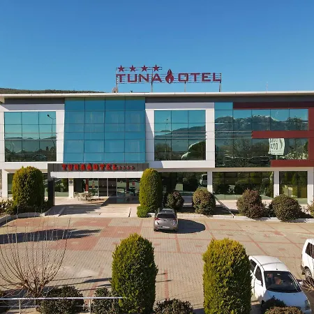 Ξενοδοχείο Tuna 4*