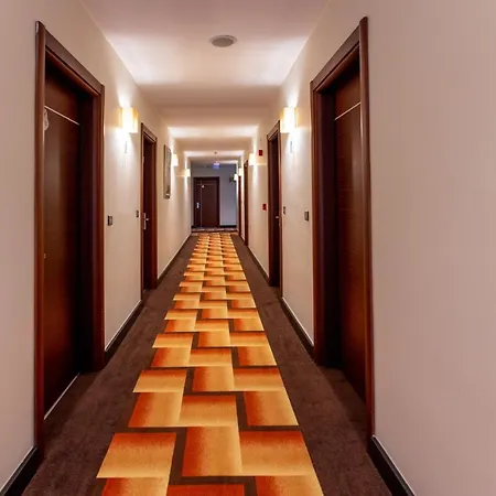 Tuna Hotel 4*
