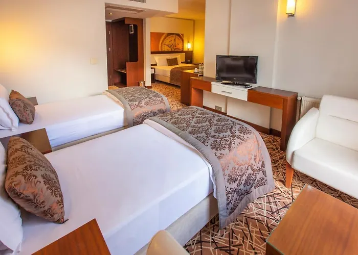 Hotel Tuna